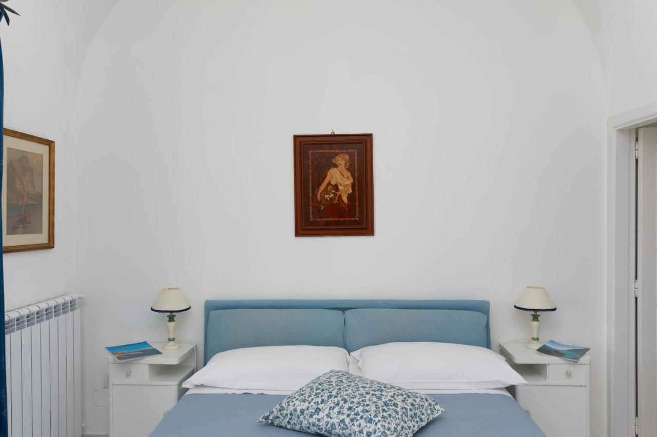 アナカプリ La Ninfa Di Capri Bed & Breakfast エクステリア 写真